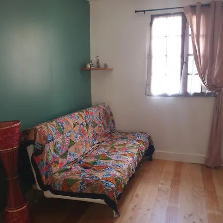 Casa vacanze Cabanon En Autonomie Solaire 1 A 4 Personnes A 900 M Des Plages De Valras, Confort Simple Sans Equipements Energivores Valras-Plage