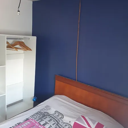 Cabanon En Autonomie Solaire 1 A 4 Personnes A 900 M Des Plages De Valras, Confort Simple Sans Equipements Energivores Casa vacanze
